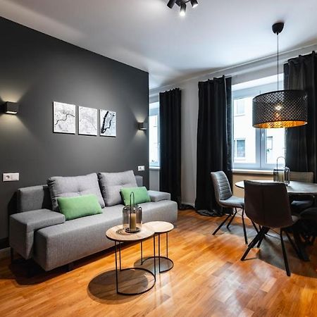 Authentic Apartment Next To Schwedenplatz Bécs Kültér fotó
