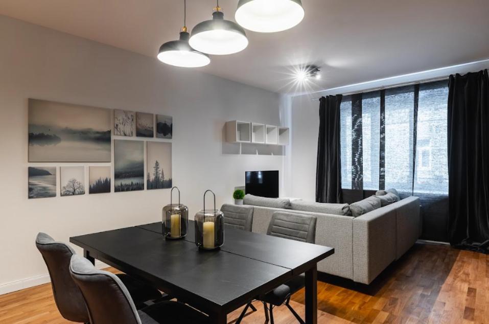 Authentic Apartment Next To Schwedenplatz Bécs Kültér fotó