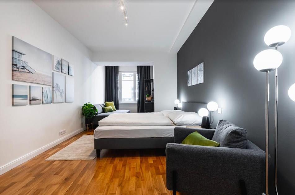 Authentic Apartment Next To Schwedenplatz Bécs Kültér fotó